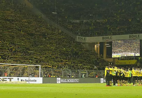 To jest siła futbolu. Cały stadion Borussii zaśpiewał dla kibica, który zmarł podczas meczu