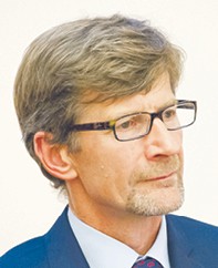 Prof. Dariusz Dudek