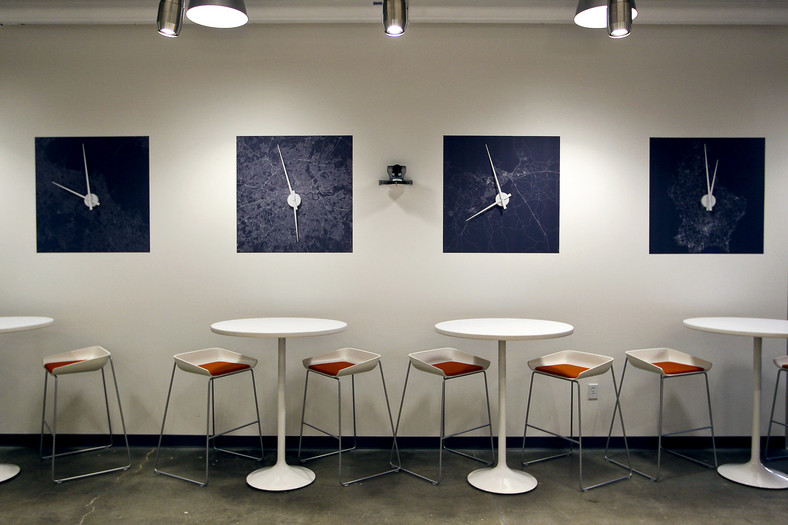 Kawiarnia dla pracowników w biurze Skype Technologies w Palo Alto