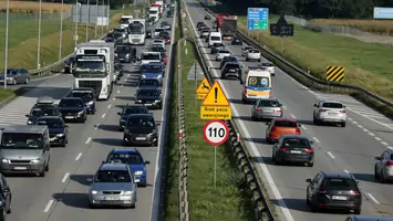 Plan rozbudowy autostrady A4 wstrzymany. Wicewojewoda chce interwencji NIK