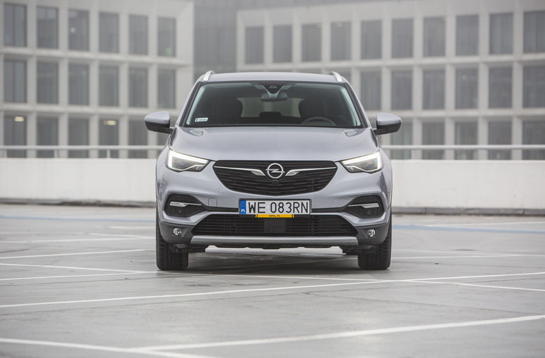 Opel Grandland X 1.2 Turbo - prawdziwy PeugOpel