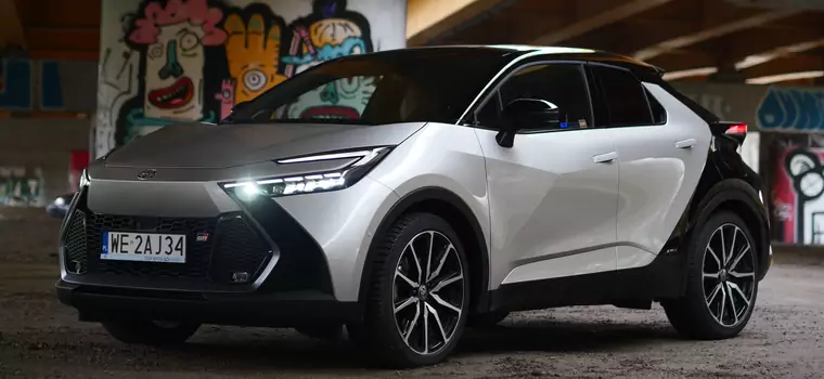 Nowa Toyota C-HR: poznasz ją (nie tylko) po klamkach