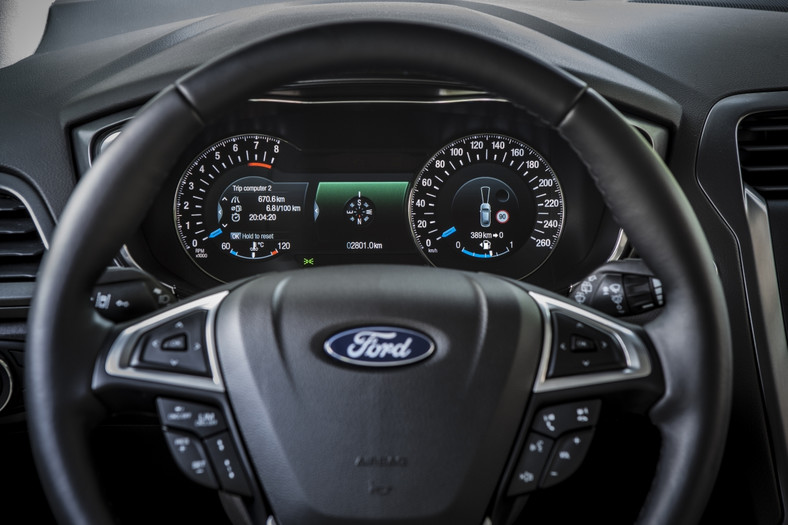 Ford Mondeo 2015