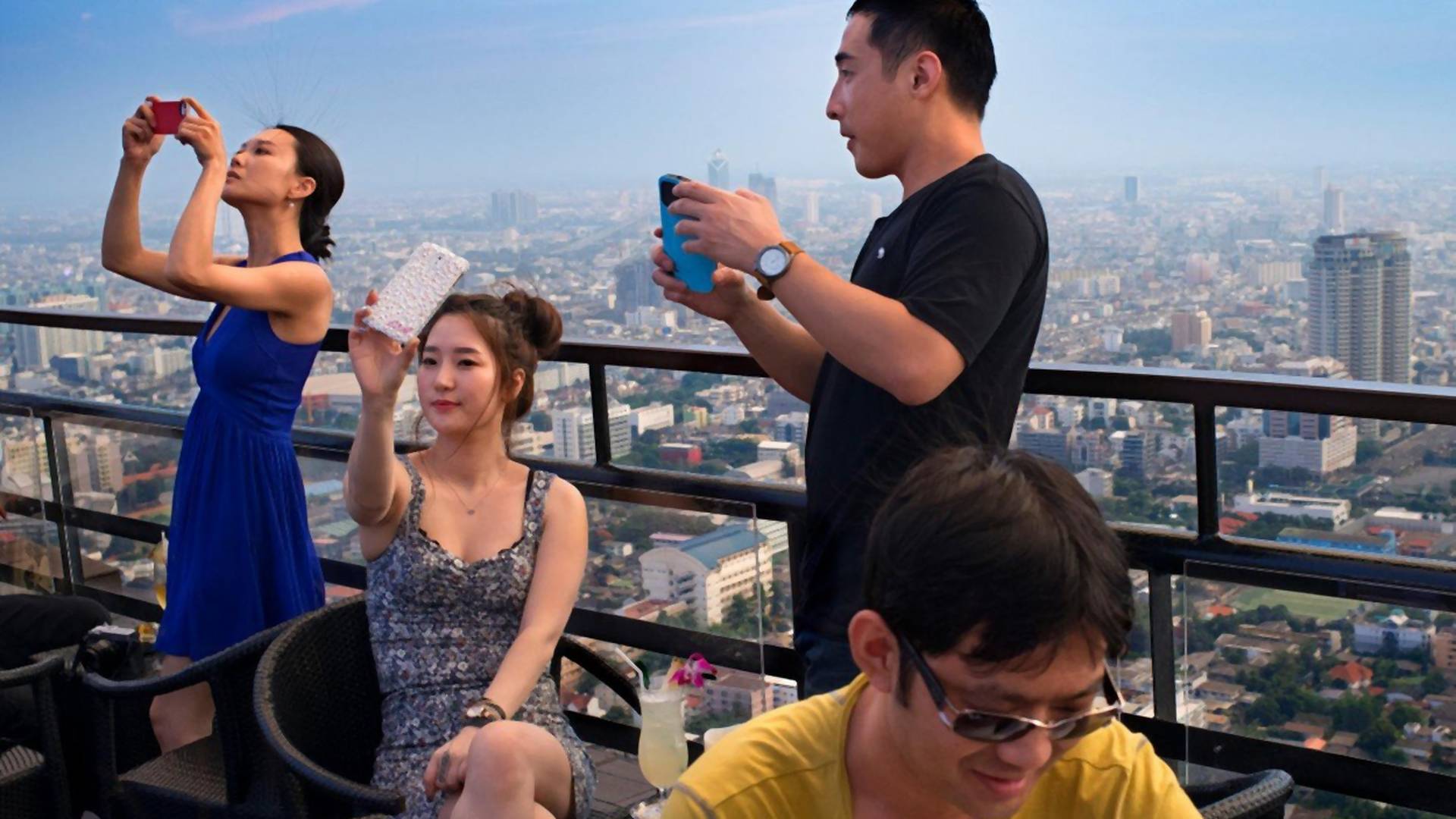 Srpski par kažnjen na Tajlandu zbog nepristojne fotografije