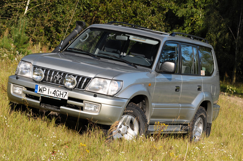 Toyota Land Cruiser 90 - Przyjaciel podróżnika