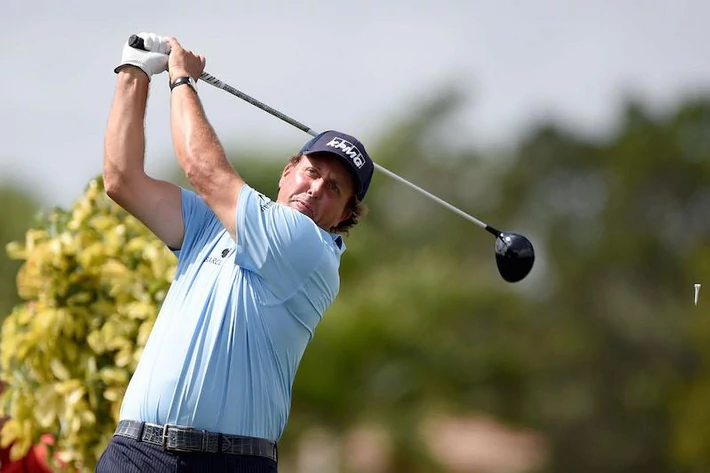 8. Phil Mickelson (golf) – 50,8 mln dol. 