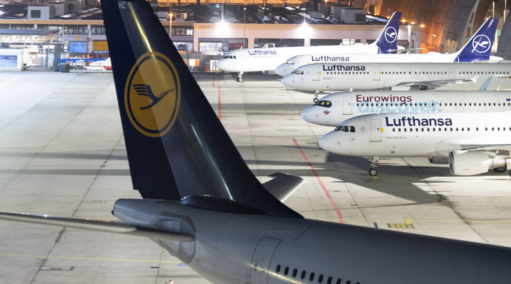 Többszáz járatát törli a Lufthansa a légiutaskísérők sztrájkja miatt /Illusztráció: Northfoto