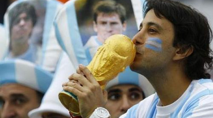 Hollandia-Argentína 0-0, tizenegyesekkel 2-4