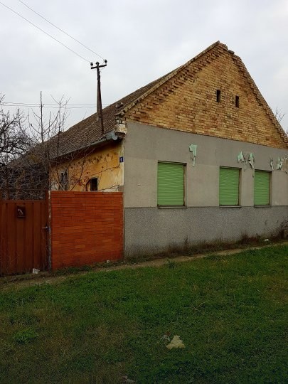 Stara kuća u Bogojevu