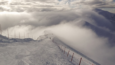 Ratownicy TOPR sprowadzili wyczerpanego narciarza z Doliny Goryczkowej 
