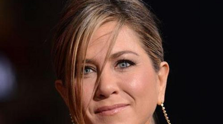 Mégis botoxozik Jennifer Aniston?