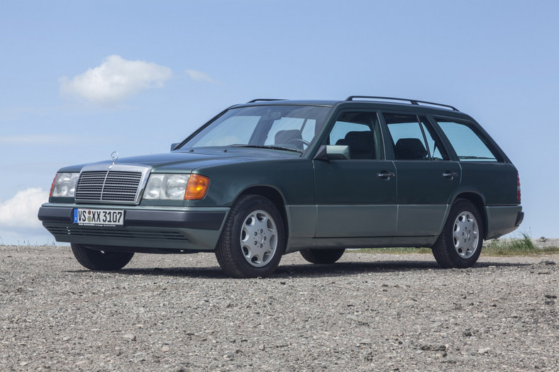 Mercedes W124