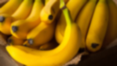Narkotyki w kartonach z bananami trafiły do sklepów
