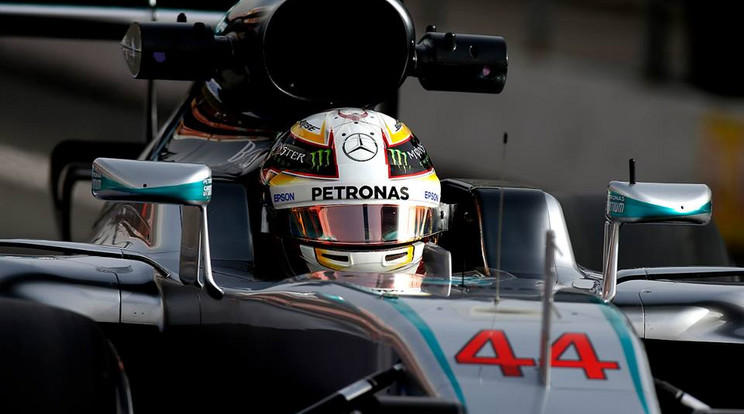 Lewis Hamilton mente a legtöbbet a tesztek alatt /Fotó: AFP