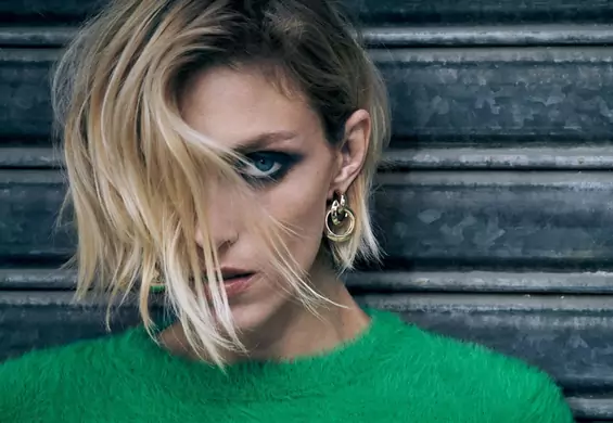 Anja Rubik w najnowszej kampanii Zary. Ubrania na sezon jesienny rodem z lat 90.