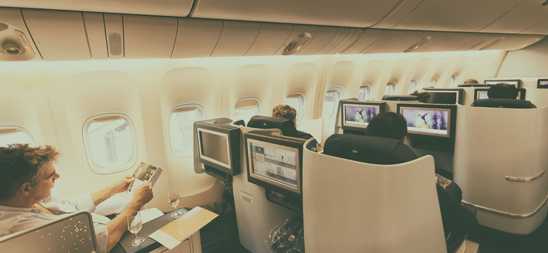 Test klasy biznes linii KLM w podróży z Amsterdamu do Bangkoku