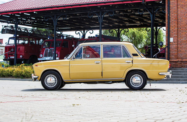 Polski Fiat 125p 1500 kontra Łada 1500 - tak podobne, a jednak tak różne