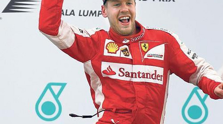Vettel jobban kezdett a Ferrarinál, mint Schumi