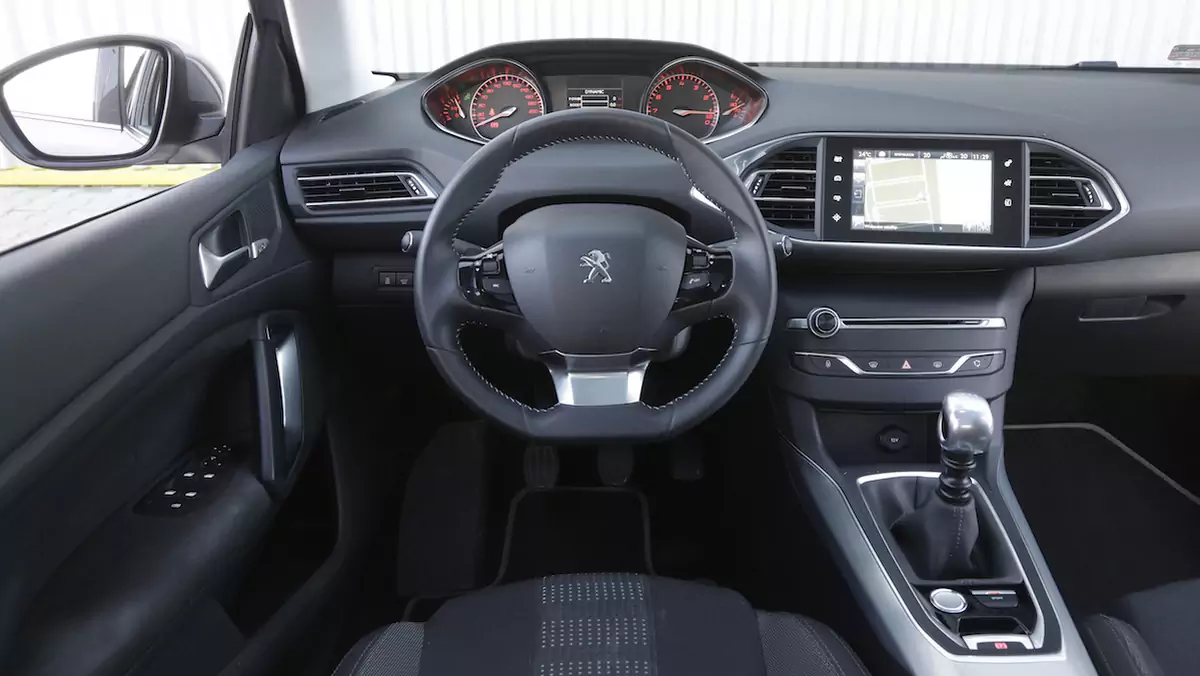 Peugeot i-Cockpit