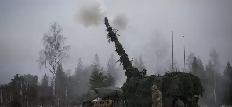 Brytyjski "król wojny" w Ukrainie. Moc armatohaubicy AS-90 na wideo