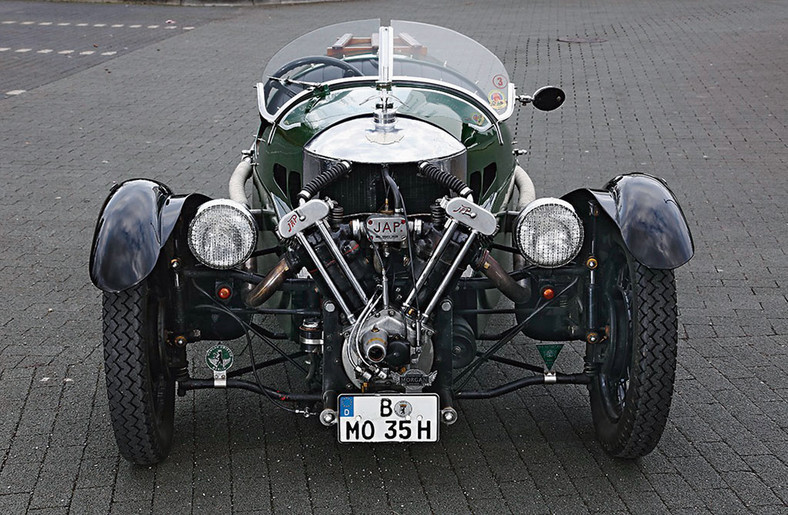 Morgan Threewheeler - trzy koła są tylko dla twardzieli!