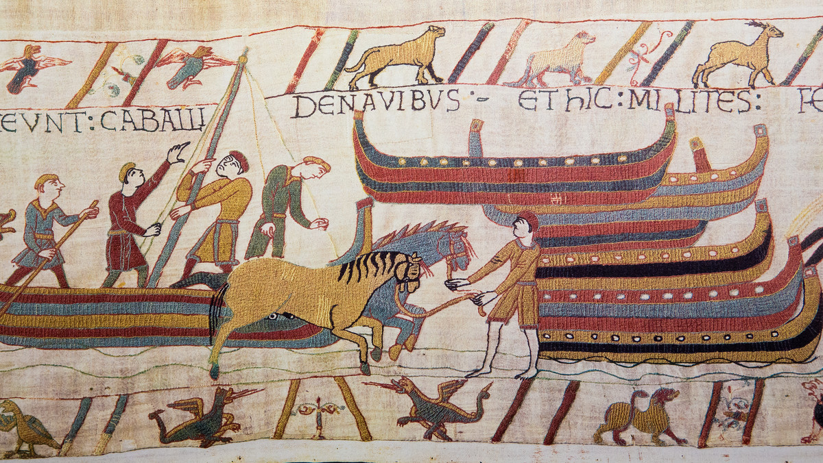 Tkanina z Bayeux po raz pierwszy od 950 lat opuści Francję. Bezcenny zabytek zostanie wypożyczony na wystawę w Wielkiej Brytanii.