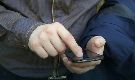 SMS porukama ojadio ljude za 20 miliona dinara