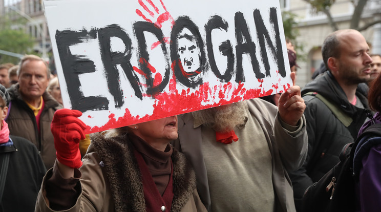 Tüntetés Budapesten, Erdogan ellen / Fotó: Isza Ferenc