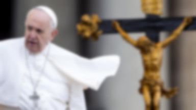 We włoskiej gazecie papież będzie mógł przeczytać o tuszowaniu pedofilii w polskim Kościele