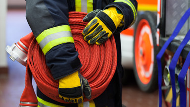 Okradzeni strażacy z Kośmina dostali sprzęt od samorządu Mazowsza