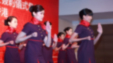 Hong Kong Airlines uczy stewardessy sztuk walki