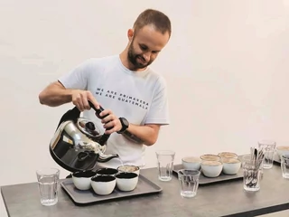 Zdaniem Rafała Kaniewskiego z Java Coffee każdy nowy zbiór kawy to dla amatorów czarnego napoju okazja do nowych doświadczeń smakowych