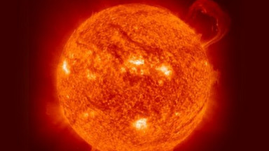 Burza na Słońcu zagrożeniem dla Ziemi. Naukowcy ostrzegają