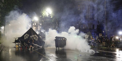 Ogromny protest w stolicy Gruzji. Policja użyła gazu i armatek wodnych