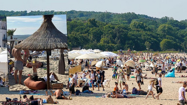 Policjantka pokazała zdjęcie z polskiej plaży. "Nagie dziecko może zostać nagrane"