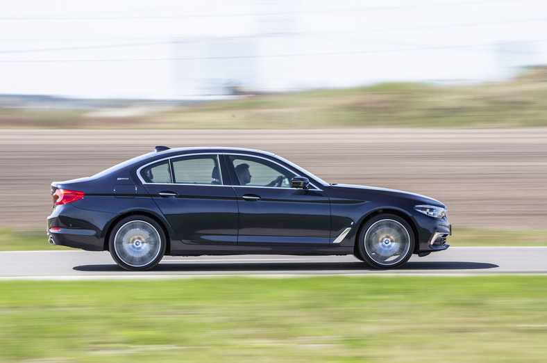 BMW 530e iPerformance - gdy liczy się przyjemność z jazdy