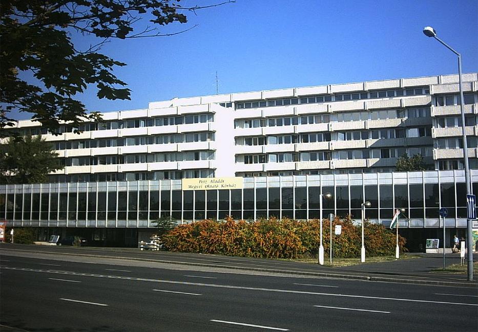 Kórház