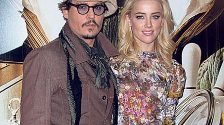 Féltékeny Angelinára Johnny Depp