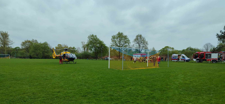 11-latek zasłabł w trakcie gry w piłkę. Błyskawiczna akcja ratowników