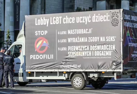 Jak usunąć z ulic ciężarówki anty-LGBT? "Trzaskowski ma narzędzia, ale z nich nie korzysta"
