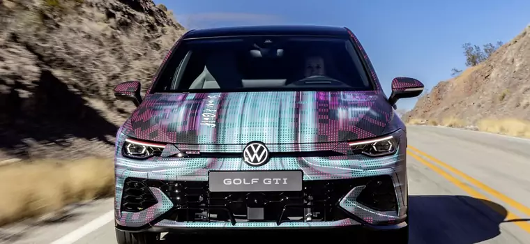 Zmodernizowany Volkswagen Golf z ChatemGPT. Te zmiany mają wystarczyć aż do 2030 r.