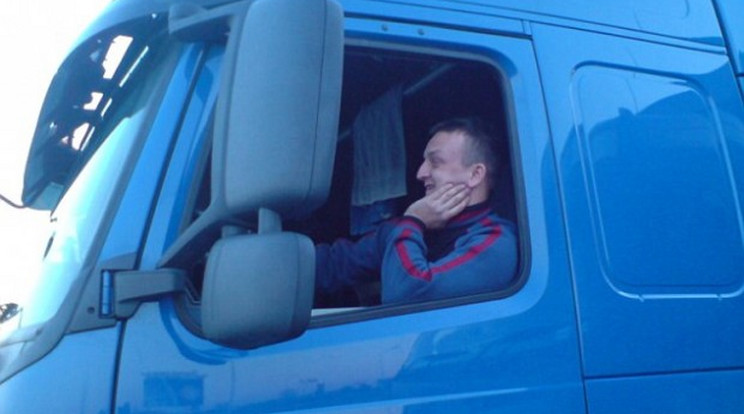 A hős kamionos
Lukasz Urbant a németek ki akarják tüntetni bátor tettéért