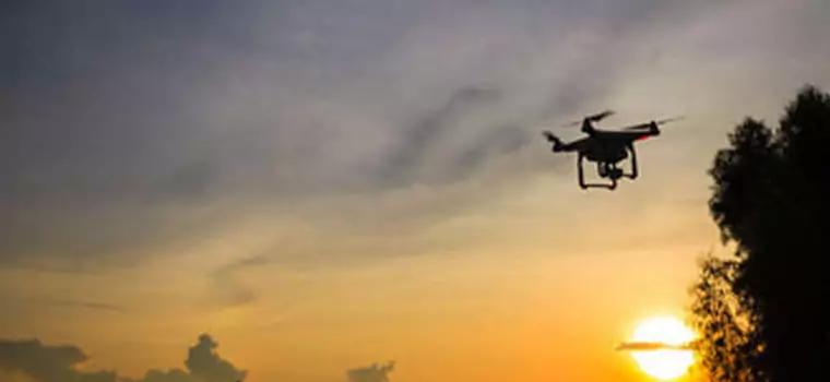 Autonomiczne drony z paralizatorami mogą trafić do sił policyjnych
