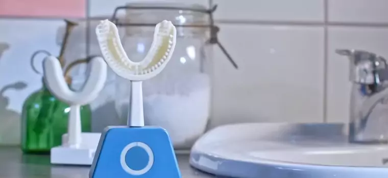 Y-Brush – szczoteczka myjąca zęby w 10 sekund trafia do sprzedaży (CES 2020)