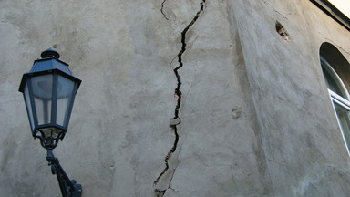 "USA odpowiedzialne za trzęsienie ziemi". Słowacka policja dementuje
