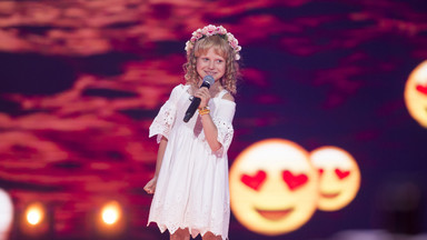 Chora na łysienie całkowite plackowate Lenka rozczuliła Cleo w "The Voice Kids". Kto jeszcze zaśpiewał?