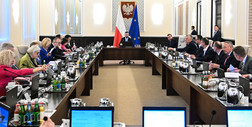 Rada Ministrów zbierze się na wyjazdowym posiedzeniu. W agendzie znajdzie się bon energetyczny