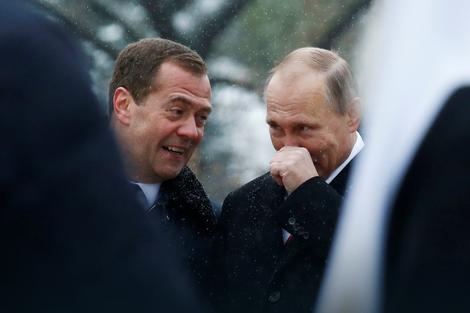 Solovej predviđa da će Medvedev opet naslediti Putina
