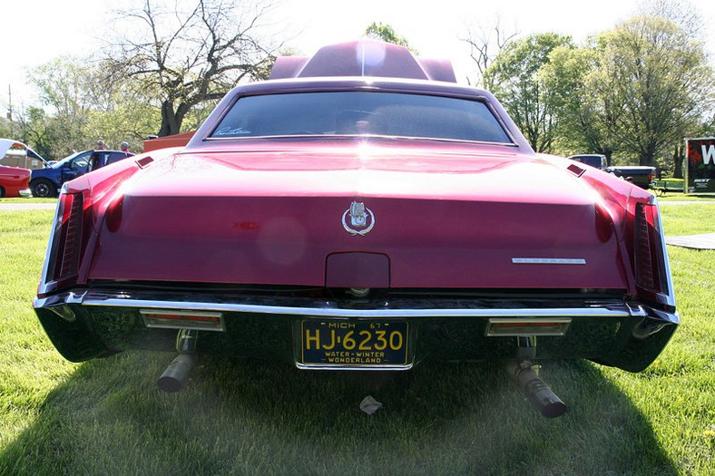 Cadillac Eldorado 1967 odrestaurowany przez studentów