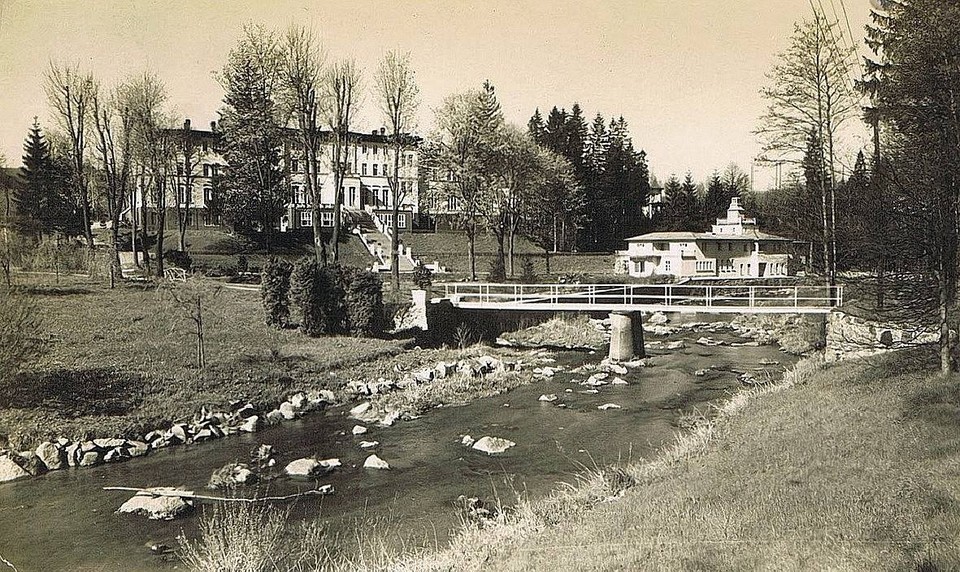 Opuszczone sanatorium w Barcinku pod Jelenią Górą